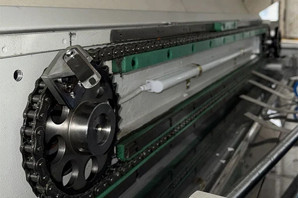 Hoe verlegt de Full-Servo-technologie de grenzen van zeefdruk?