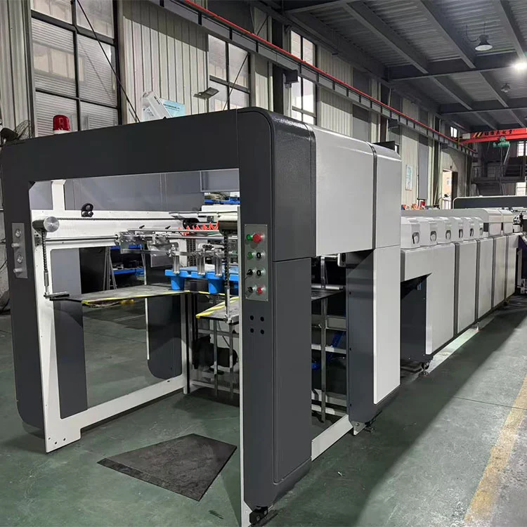 Automatische dik dun papier UV-olievernismachine